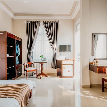 Le Phuong Dalat Hotel Екстериор снимка